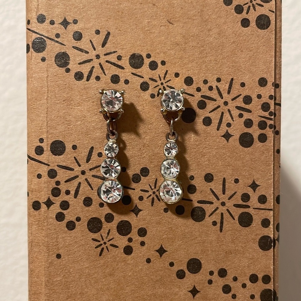 Vintage Diamond Earrings with 24K gold basket